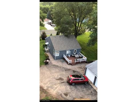 3910 Blackhawk Rd, Eagan, MN 55122 photo 2
