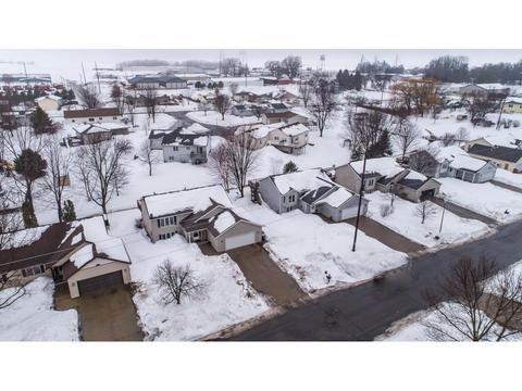 340 7th St SW, Plainview, MN 55964 photo 3