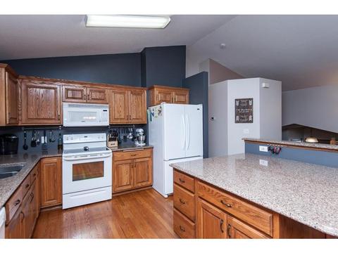 340 7th St SW, Plainview, MN 55964 photo 13