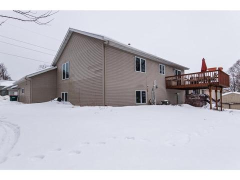 340 7th St SW, Plainview, MN 55964 photo 2