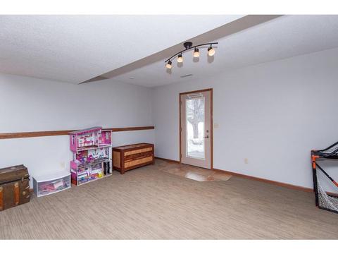 340 7th St SW, Plainview, MN 55964 photo 21