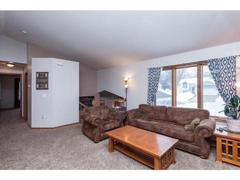 340 7th St SW, Plainview, MN 55964 photo 9