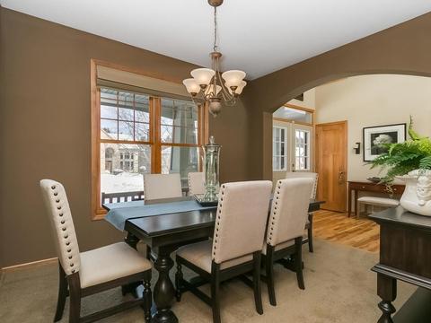 1516 Pinetree Trl, Eagan, MN 55122 photo 4