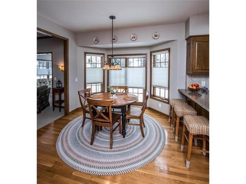 5501 River Bluff Dr, Bloomington, MN 55437 photo 6