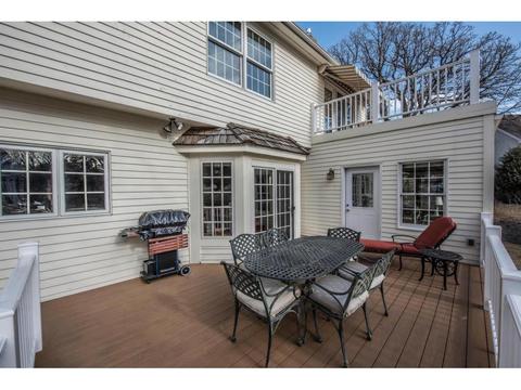 5501 River Bluff Dr, Bloomington, MN 55437 photo 9