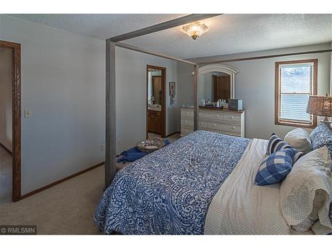 2420 Field Ct, Saint Cloud, MN 56301 photo 25