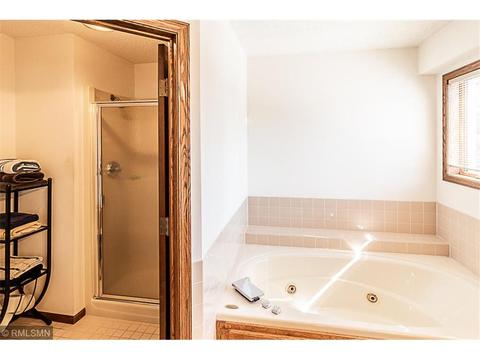 2420 Field Ct, Saint Cloud, MN 56301 photo 23