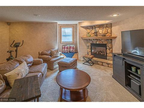 2420 Field Ct, Saint Cloud, MN 56301 photo 18