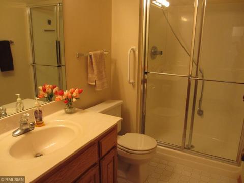 4131 Beaver Dam Rd, Eagan, MN 55122 photo 11
