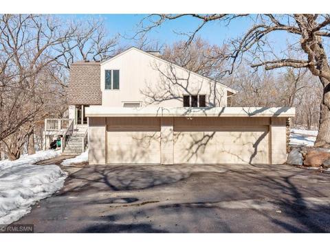1640 Blackhawk Hills Rd, Eagan, MN 55122 photo 5