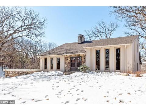 1640 Blackhawk Hills Rd, Eagan, MN 55122 photo 4
