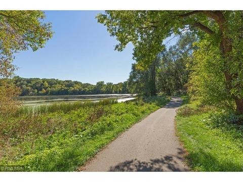 1640 Blackhawk Hills Rd, Eagan, MN 55122 photo 57