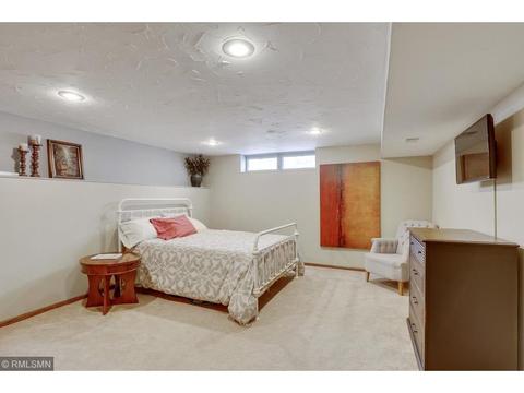 1640 Blackhawk Hills Rd, Eagan, MN 55122 photo 35
