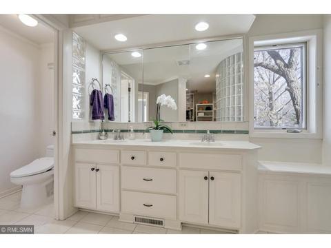 1640 Blackhawk Hills Rd, Eagan, MN 55122 photo 31