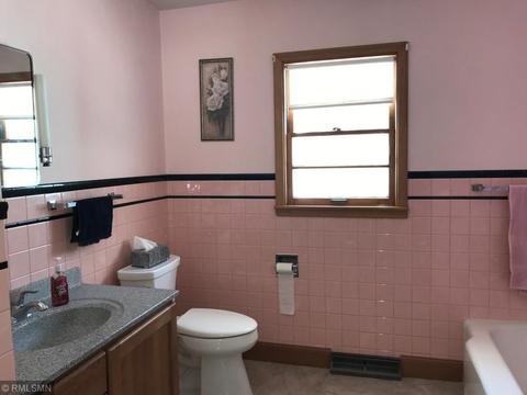 800 Brian St, Marshall, MN 56258 photo 10