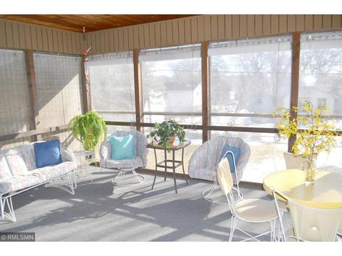 9009 Kell Ave S, Bloomington, MN 55437 photo 13