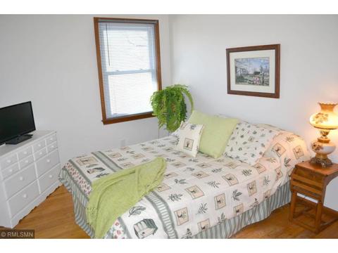9009 Kell Ave S, Bloomington, MN 55437 photo 9