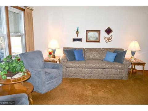 9009 Kell Ave S, Bloomington, MN 55437 photo 3