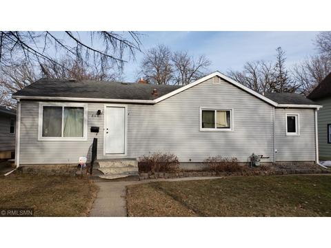808 5th Ave SE, Saint Cloud, MN 56304 photo 1