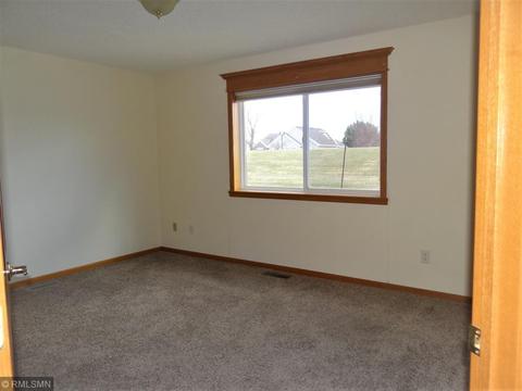 30 Glenview Loop, Saint Cloud, MN 56303 photo 16