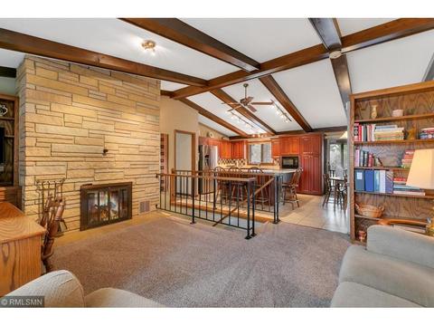 2012 Hillcrest Dr, Saint Cloud, MN 56303 photo 10