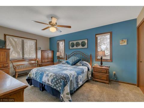 2012 Hillcrest Dr, Saint Cloud, MN 56303 photo 19