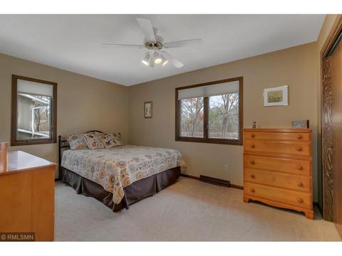 2012 Hillcrest Dr, Saint Cloud, MN 56303 photo 23