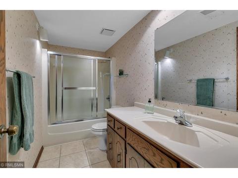 2012 Hillcrest Dr, Saint Cloud, MN 56303 photo 34