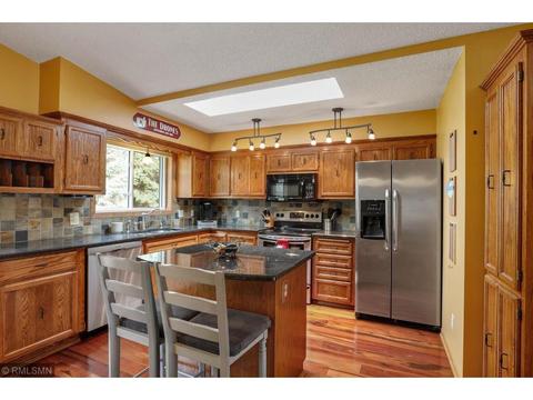 3809 Mill Run Ct, Eagan, MN 55123 photo 10
