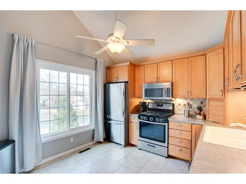 13451 Daffodil Path, Rosemount, MN 55068 photo 3