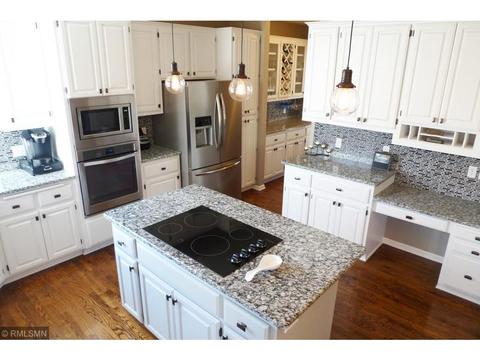 3848 N Ridge Dr, Eagan, MN 55123 photo 2