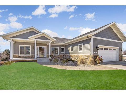 906 Orchard Heights Ct, Faribault, MN 55021 photo 4