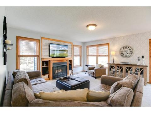 4086 Foxmoore Ct, Eagan, MN 55123 photo 4