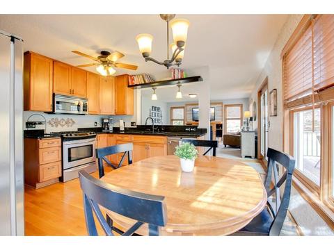4086 Foxmoore Ct, Eagan, MN 55123 photo 11