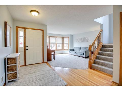 4086 Foxmoore Ct, Eagan, MN 55123 photo 3
