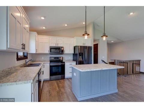 333 Pintail St, Baldwin, WI 54002 photo 8