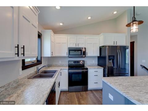 333 Pintail St, Baldwin, WI 54002 photo 9