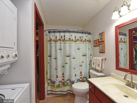 3440 Golfview Dr #325, Eagan, MN 55123 photo 13