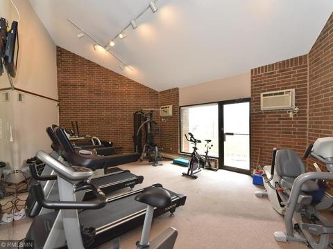 3440 Golfview Dr #325, Eagan, MN 55123 photo 16