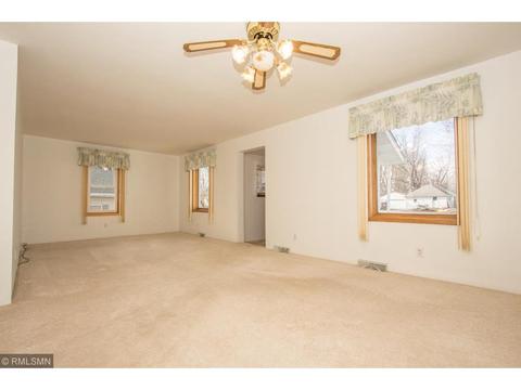 15 W Pike St, Osakis, MN 56360 photo 12
