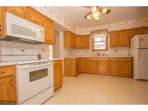 15 W Pike St, Osakis, MN 56360 photo 7