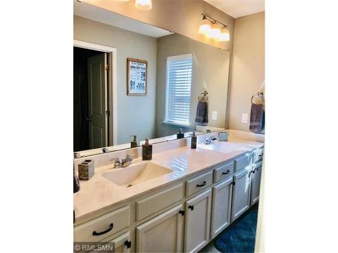 15115 Ely Path, Apple Valley, MN 55124 photo 11