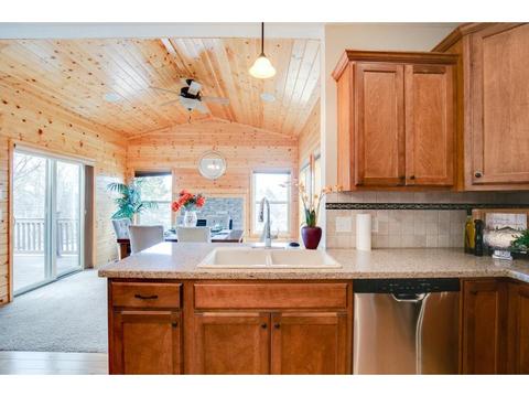 4915 Parkside Cir, Eagan, MN 55123 photo 15