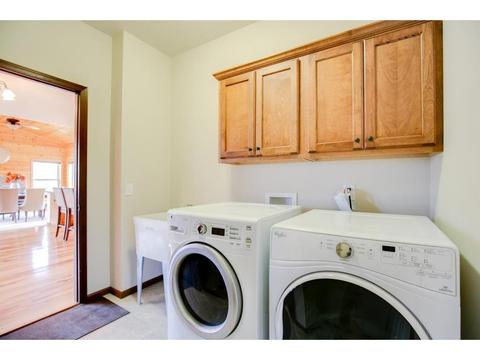 4915 Parkside Cir, Eagan, MN 55123 photo 34