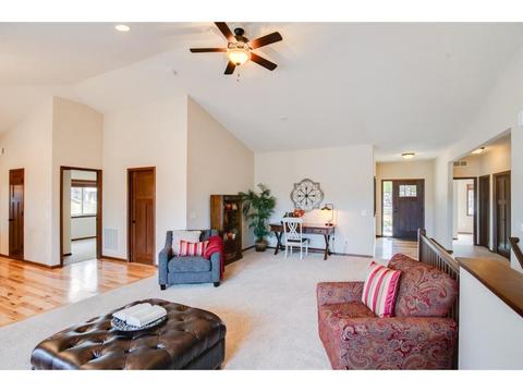 4915 Parkside Cir, Eagan, MN 55123 photo 3