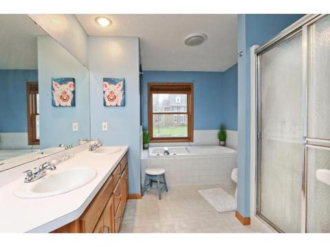 4370 N Woodgate Ln, Eagan, MN 55122 photo 10