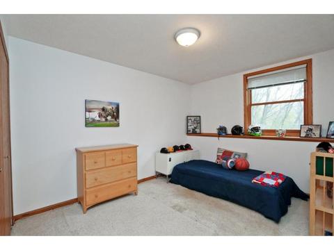 4370 N Woodgate Ln, Eagan, MN 55122 photo 15