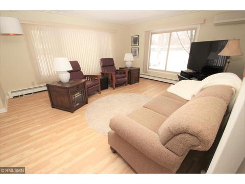 906 Spruce Dr, Saint Cloud, MN 56303 photo 11