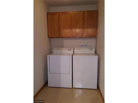 10256 Upton Pl, Bloomington, MN 55431 photo 10