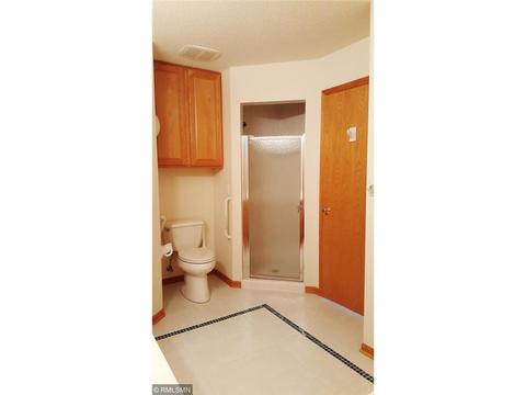 10256 Upton Pl, Bloomington, MN 55431 photo 18